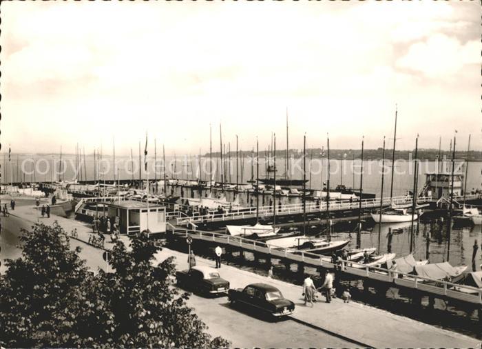 KIEL  CITY Yachthafen Foerde