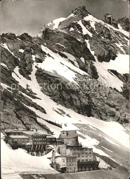 Zugspitze Zugspitzbahn Hotel Schneefernerhaus Gipfelstation Muenchner Haus