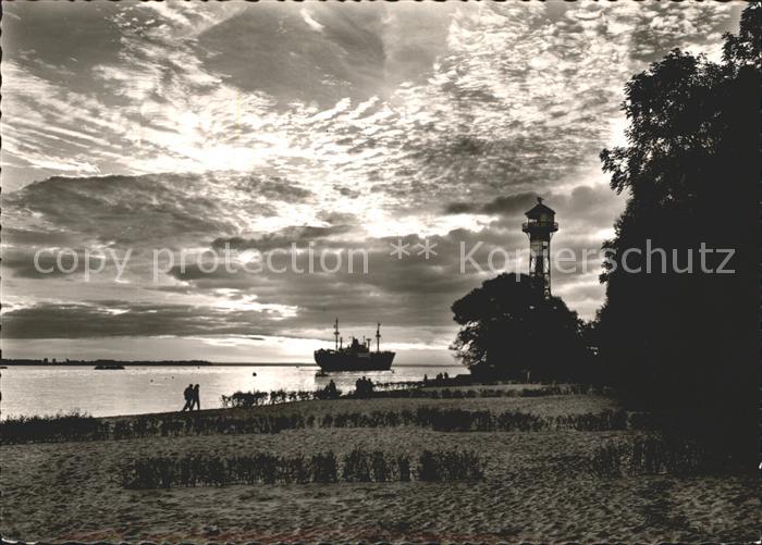 HAMBURG  CITY Leuchtturm bei Wittenbergen