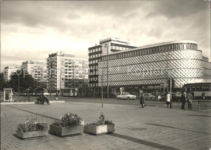 LEIPZIG Sachsen Konsument am Bruehl