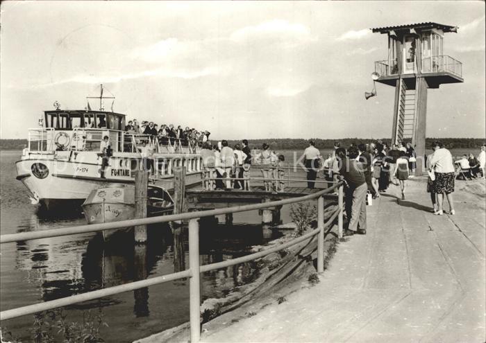 Klink Waren Schiffsanlegestelle