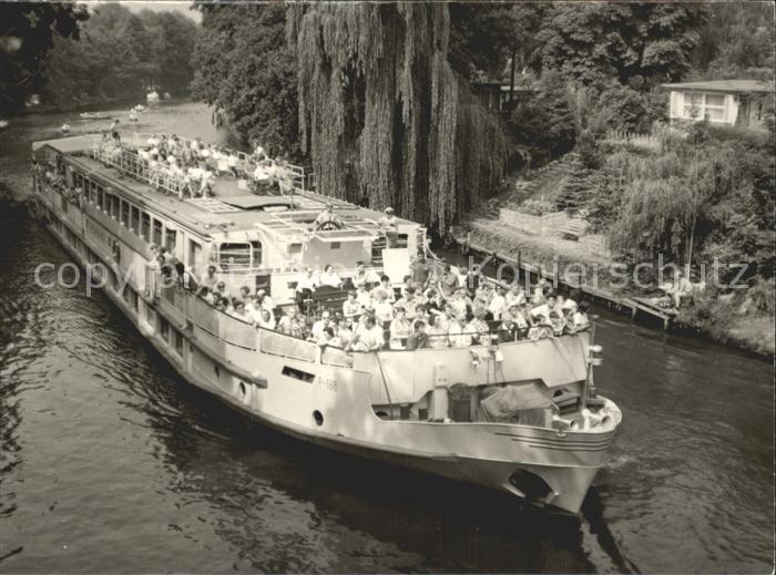 BERLIN  CITY Ausglugsdampfer