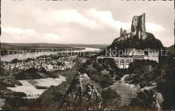 Koenigswinter Panorama mit Drachenfels Perle des Rheins