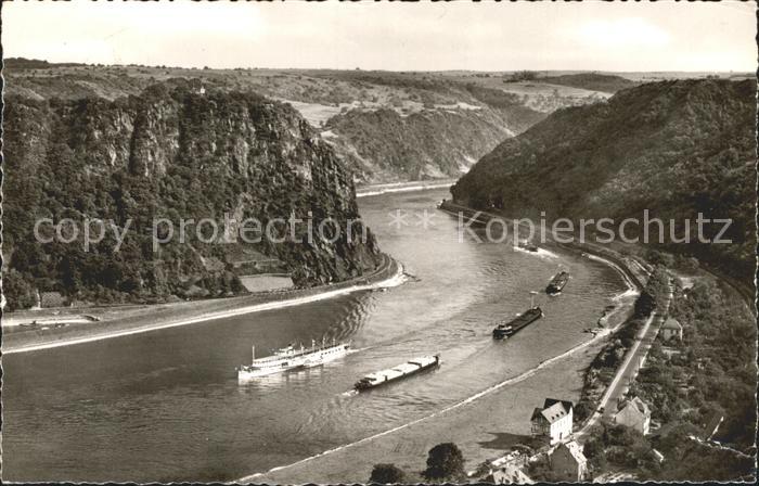 St Goarshausen Panorama Felsental der Loreley Rhein Dampfer Binnenschiffahrt