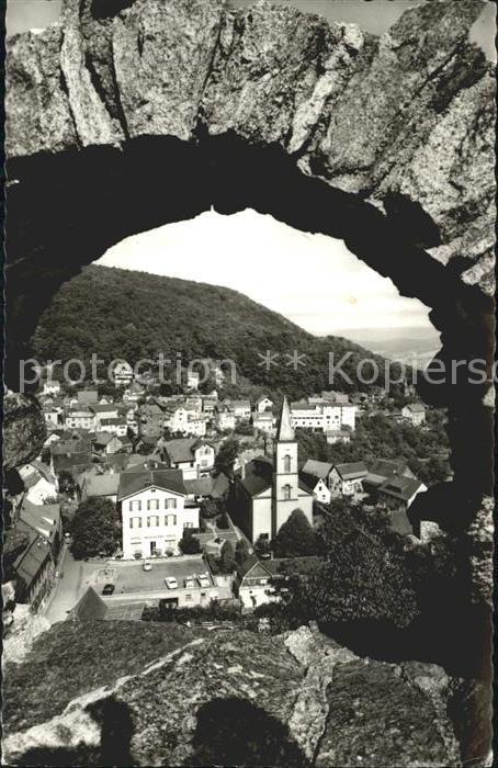 Lindenfels Odenwald Blick von der Burg Kirche Hoehenluftkurort Perle des Odenwal