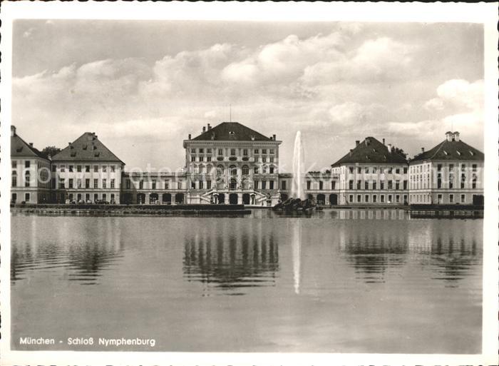 Muenchen Bayern Schloss Nymphenburg Fontaene