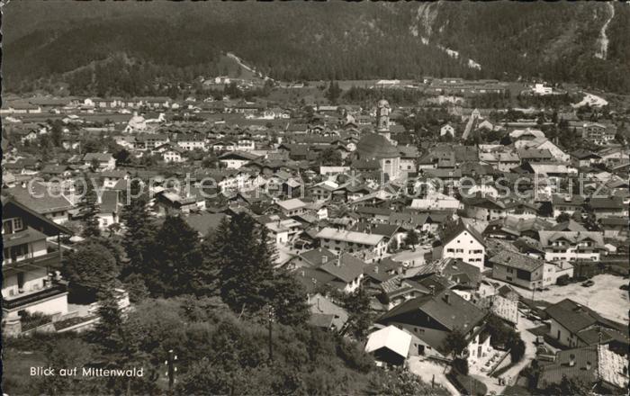 Mittenwald Karwendel Tirol Ortsansicht mit Kirche