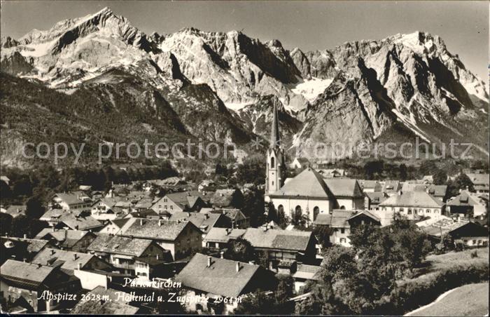 Partenkirchen Ortsansicht mit Kirche Albspitze Hoellental Zugspitze Wettersteing