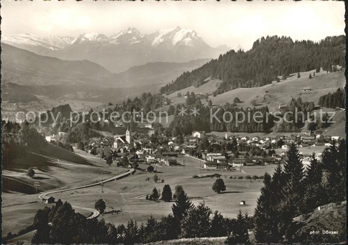 Oberstaufen Oberallgaeu Bayern Gesamtansicht Schrothkurort Alpenpanorama
