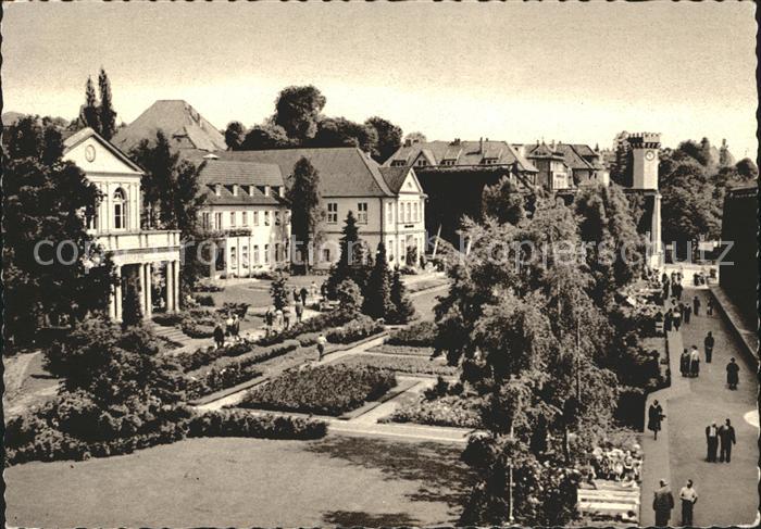 Bad Salzuflen Blick ueber Rosengarten mit Badehaeusern