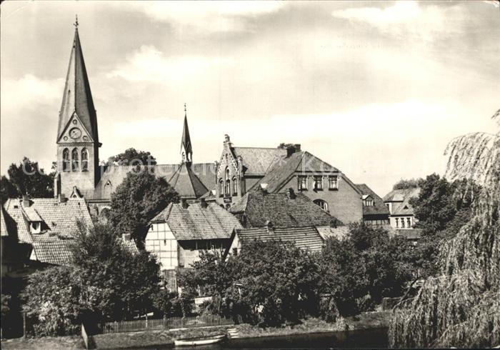 Hagenow Muehlenteich Blick von Wilhelm Pieck Strasse Kirche