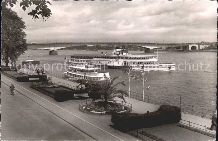 Dampfer Seitenrad Vaterland Bonn am Rhein