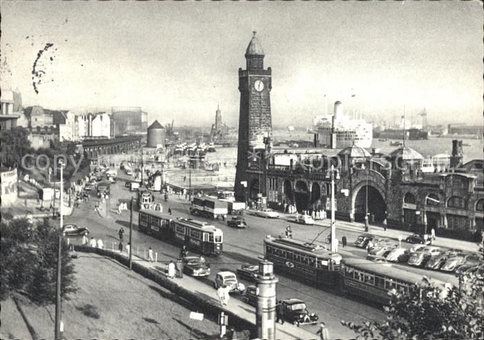 Strassenbahn Hamburg Landungsbruecken Hafen