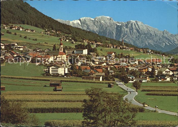 Fulpmes Tirol mit Telfes und Bettelwurf Panorama