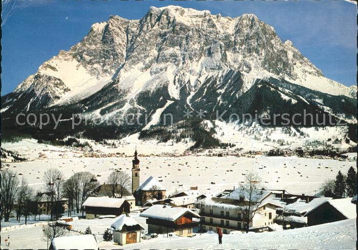 Lermoos Tirol mit Zugspitze