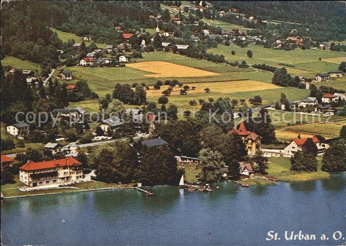 St Urban Kaernten am Ossiachersee Fliegeraufnahme