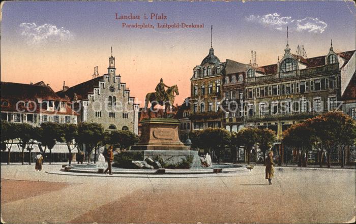 Landau Pfalz Paradeplatz Luitpold Denkmal Reiterstandbild
