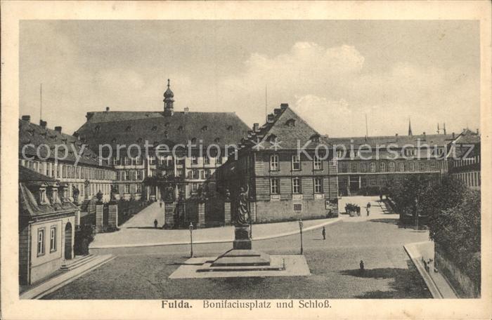 FULDA Hessen Bonifaciusplatz Denkmal Schloss