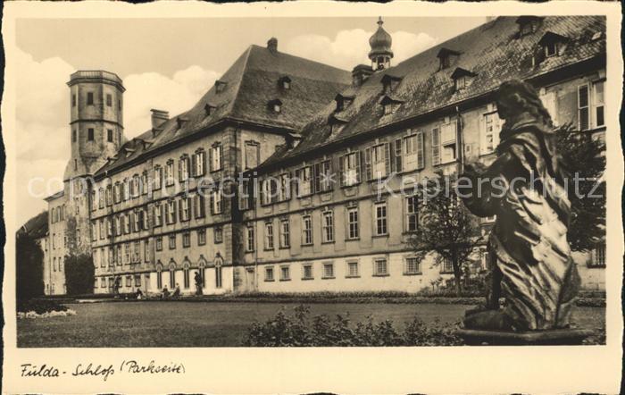 FULDA Hessen Schloss Park Statue
