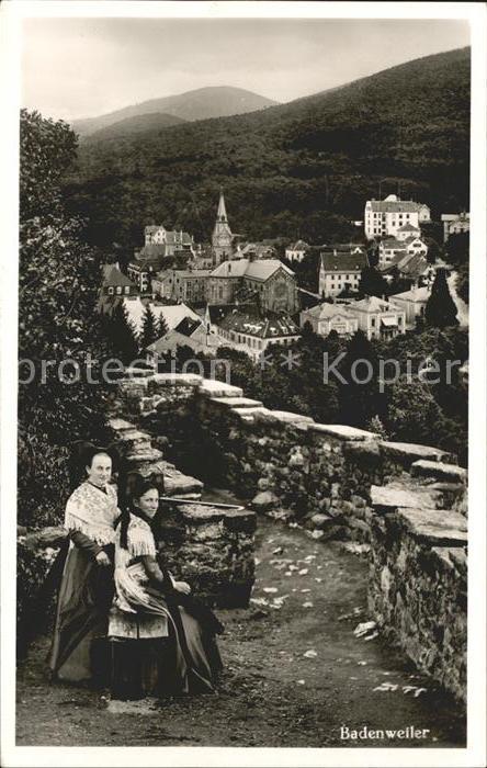 BADENWEILER BW Ortsblick Badenweiler Trachten