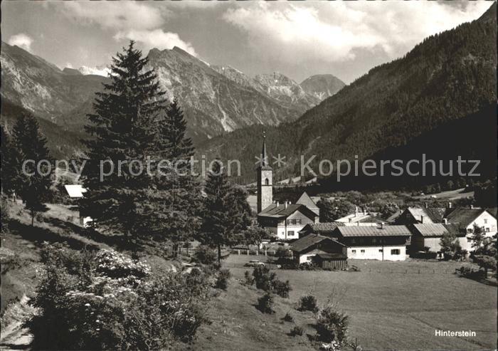 Hinterstein Bad Hindelang Ortsansicht mit Kirche Kurort Allgaeuer Alpen