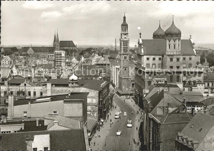 Augsburg Maximilianstrasse mit Rathaus und Perlach Turm