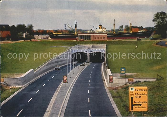 Rendsburg Schleswig-Holstein Strassentunnel unter Nord Ostsee Kanal