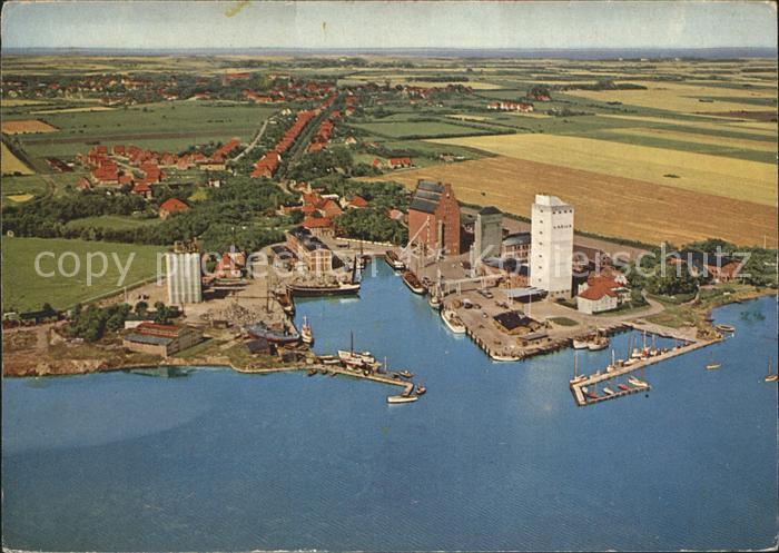 Burg Fehmarn Fliegeraufnahme Hafen