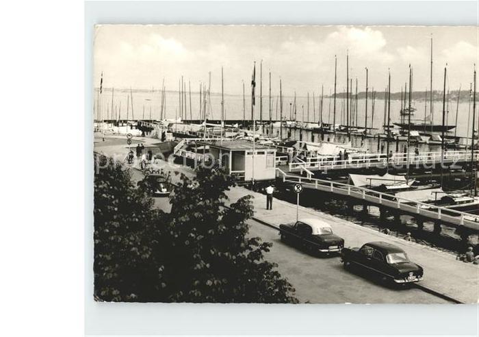 KIEL CITY Jachthafen Foerde