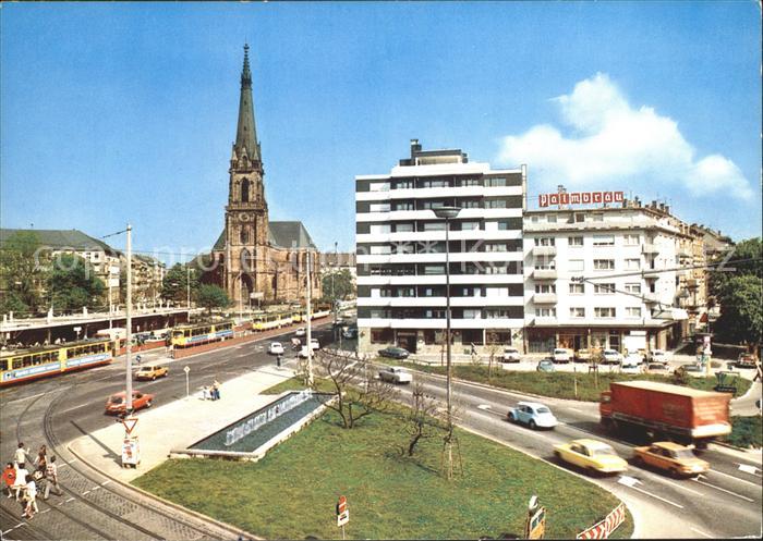 Karlsruhe Durlacher Tor mit Bernharduskirche