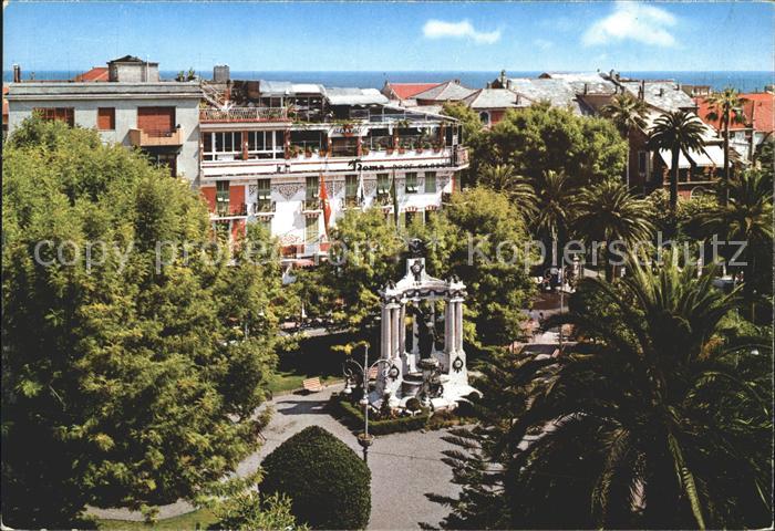 ALAssIO Savona Liguria IT Giardini e Monumento ai Caduti