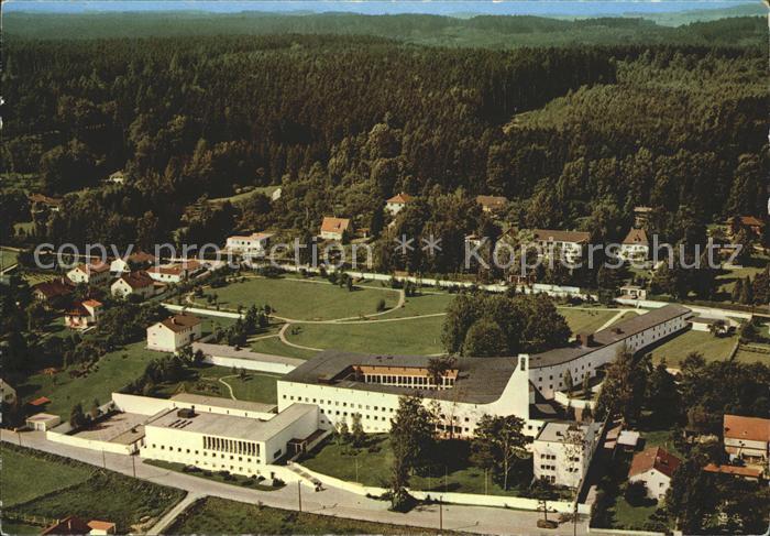Leitershofen Dioezesan Exerzitiernhaus St Paulus Fliegeraufnahme