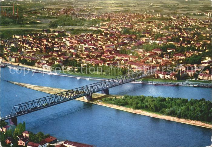 Neuwied Rhein mit Bruecke Fliegeraufnahme