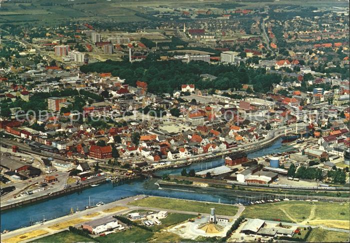 Husum Nordfriesland Stadt und Hafen Fliegeraufnahme