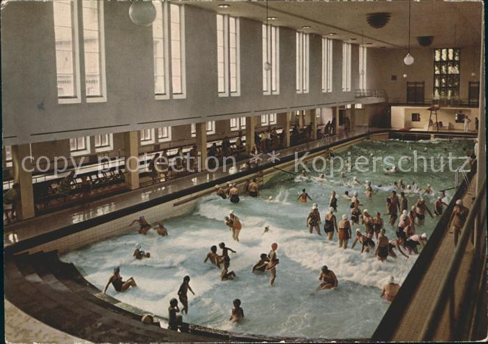 Norderney Nordseebad Wellen Hallenbad