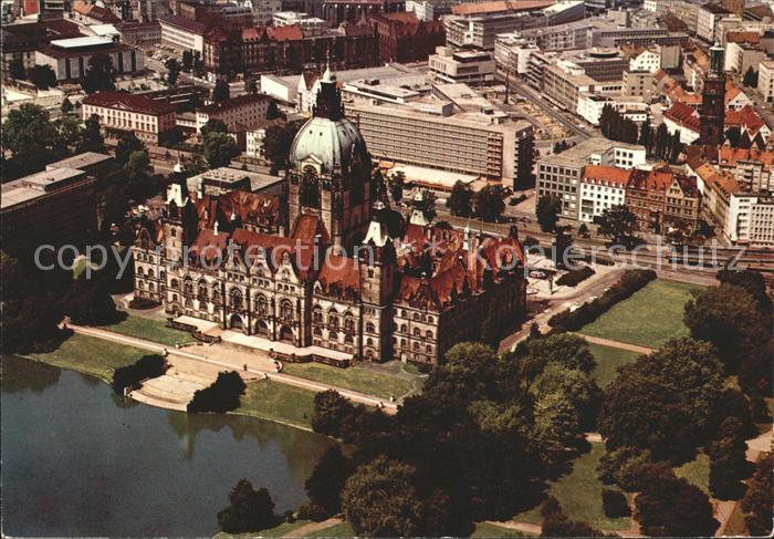 HANNOVER  CITY Rathaus Fliegeraufnahme