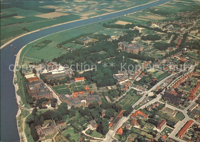 Steyl Niederlande Gemeinde Tegelen mit den 3 Gruendungen Fliegeraufnahme