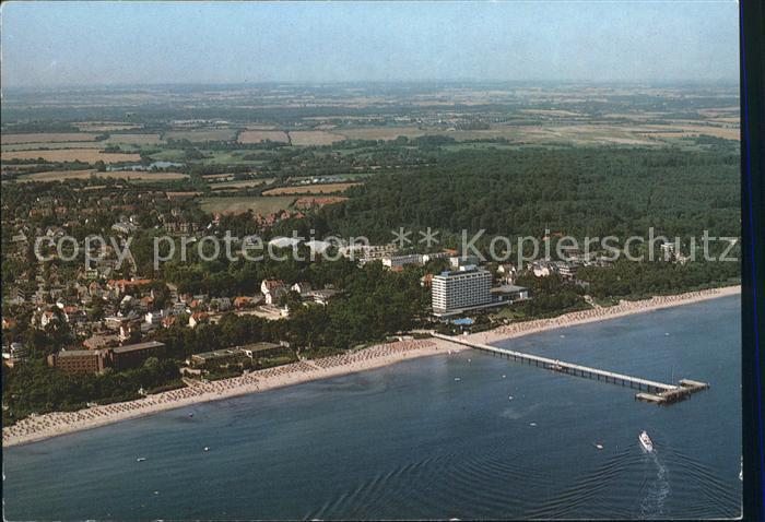 Timmendorfer Strand Maritim Seehotel Seebruecke Fliegeraufnahme