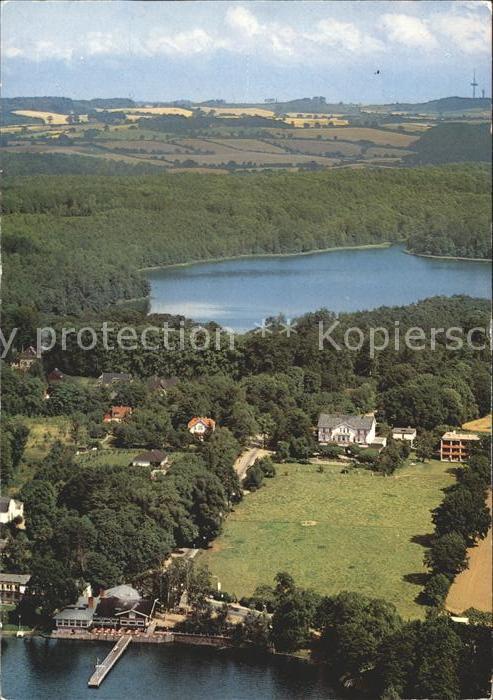 Sielbeck Holsteinische Schweiz zwischen Kellersee und Ukleisee Fliegeraufnahme