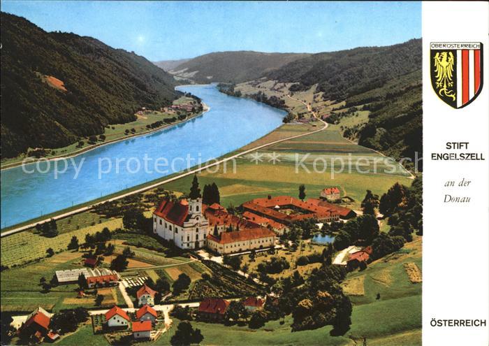 Engelhartszell Donau Oberoesterreich Abtei Engelszell Fliegeraufnahme
