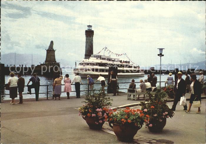 Motorschiffe Lindau Bodensee Hafeneinfahrt