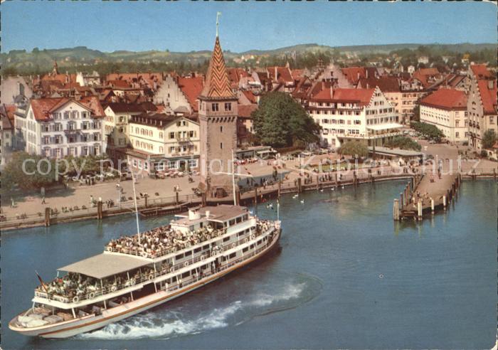 Motorschiffe Lindau im Bodensee Hafen