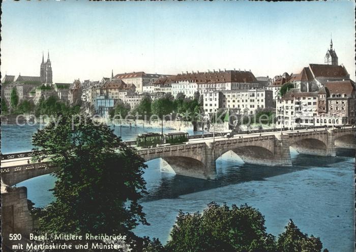 Strassenbahn Basel Mittlere Bruecke Martinskirche Muenster