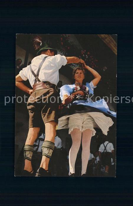 Tanz Taenzer Dirndldrahn Oberbayern