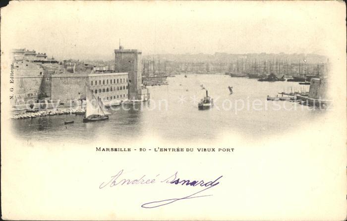 Marseille Bouches-du-Rhone Entree du vieux Port