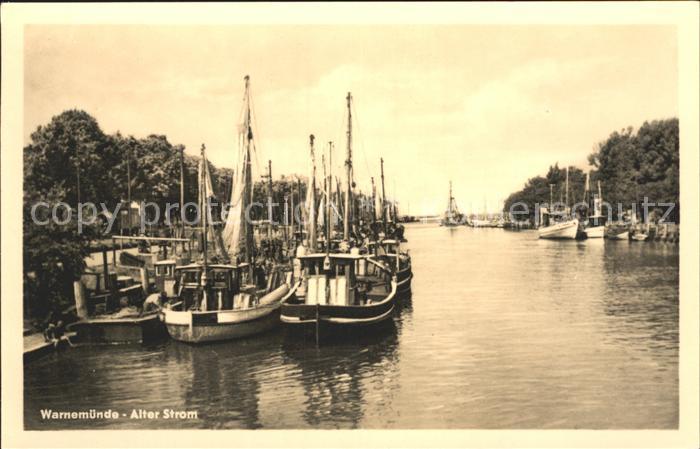 Warnemuende Ostseebad Alter Strom Fischkutter