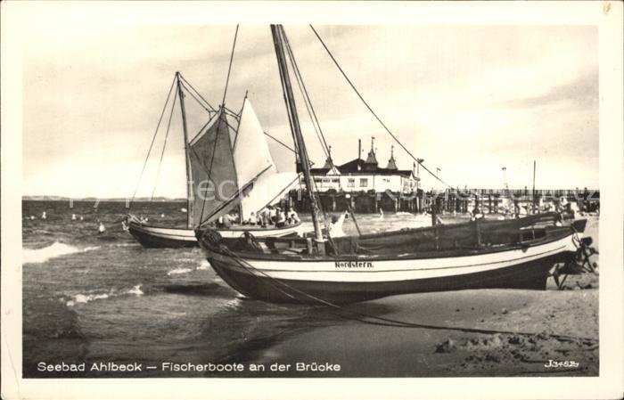 Ahlbeck Ostseebad Fischerboote an der Bruecke