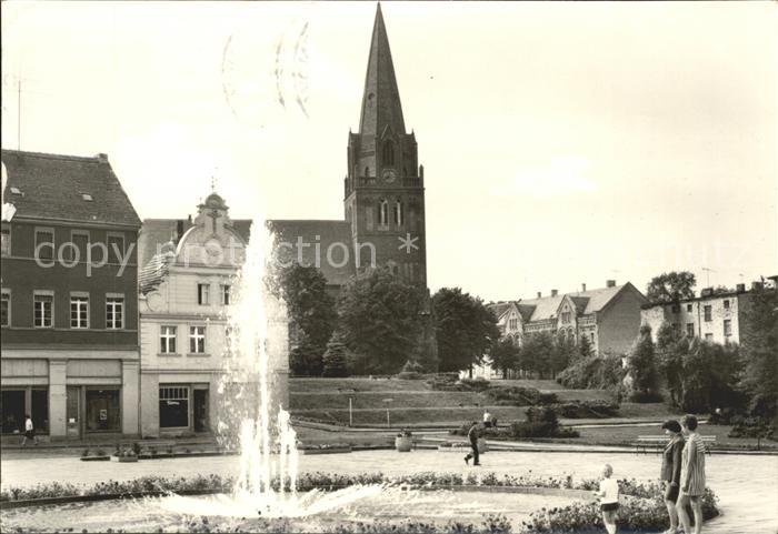 Eberswalde Platz der Freundschaft Springbrunnen Kirche