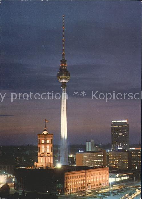 BERLIN  CITY Fernsehturm UKW Turm bei Nacht