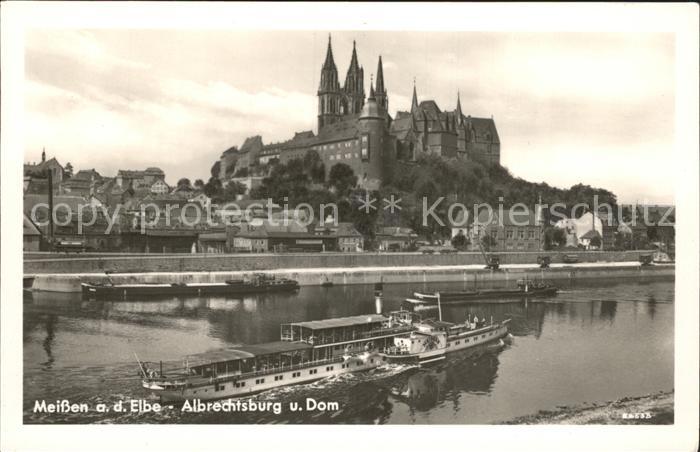 Meissen Elbe Sachsen Albrechtsburg mit Dom und Elbedampfer